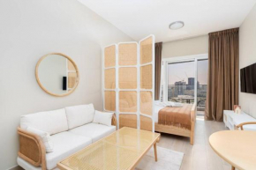Bloom Heights: Pool, Gym & Wi-Fi - JVC - Dubai